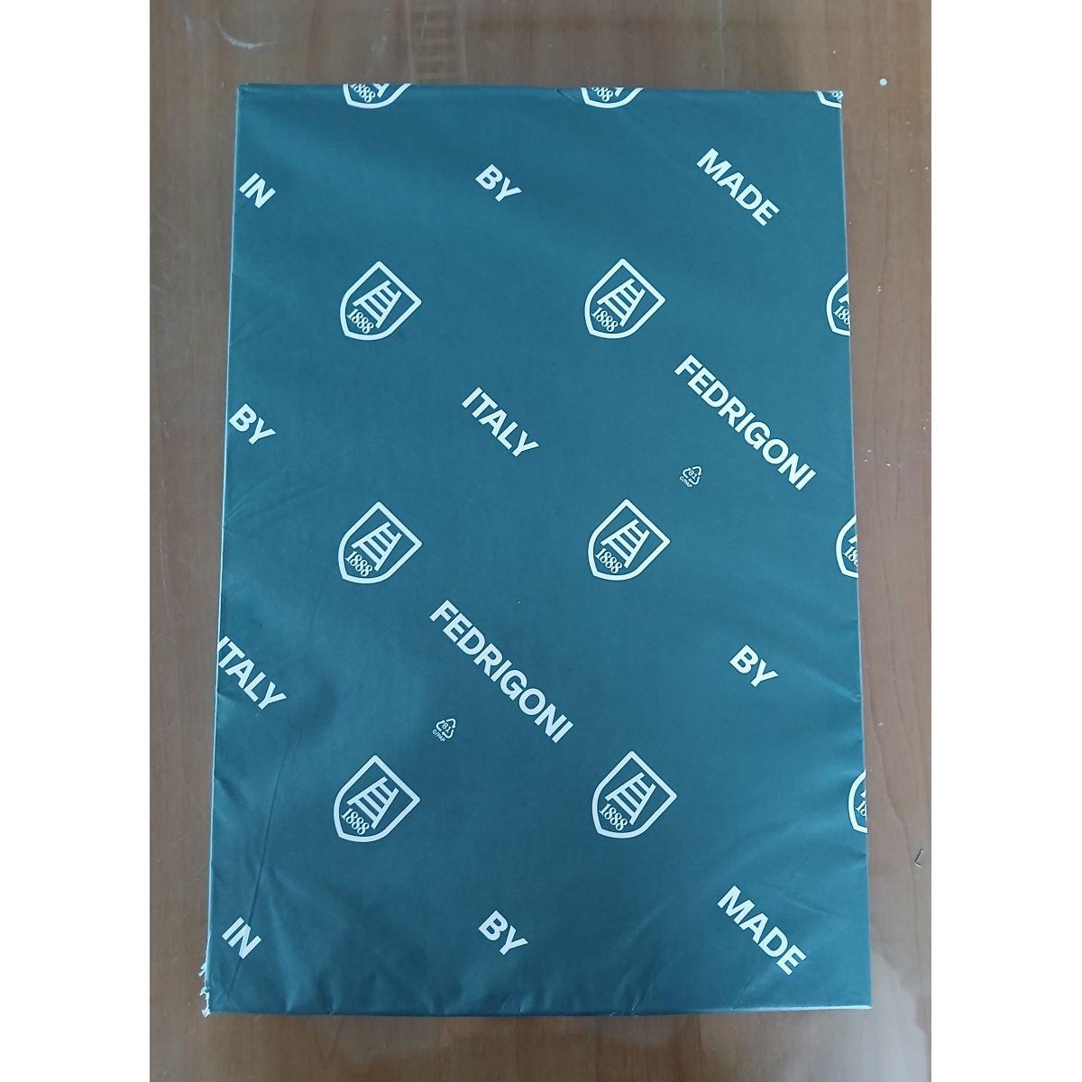 Sym Freelife Satin Premium White 32x45 300gr ff 250